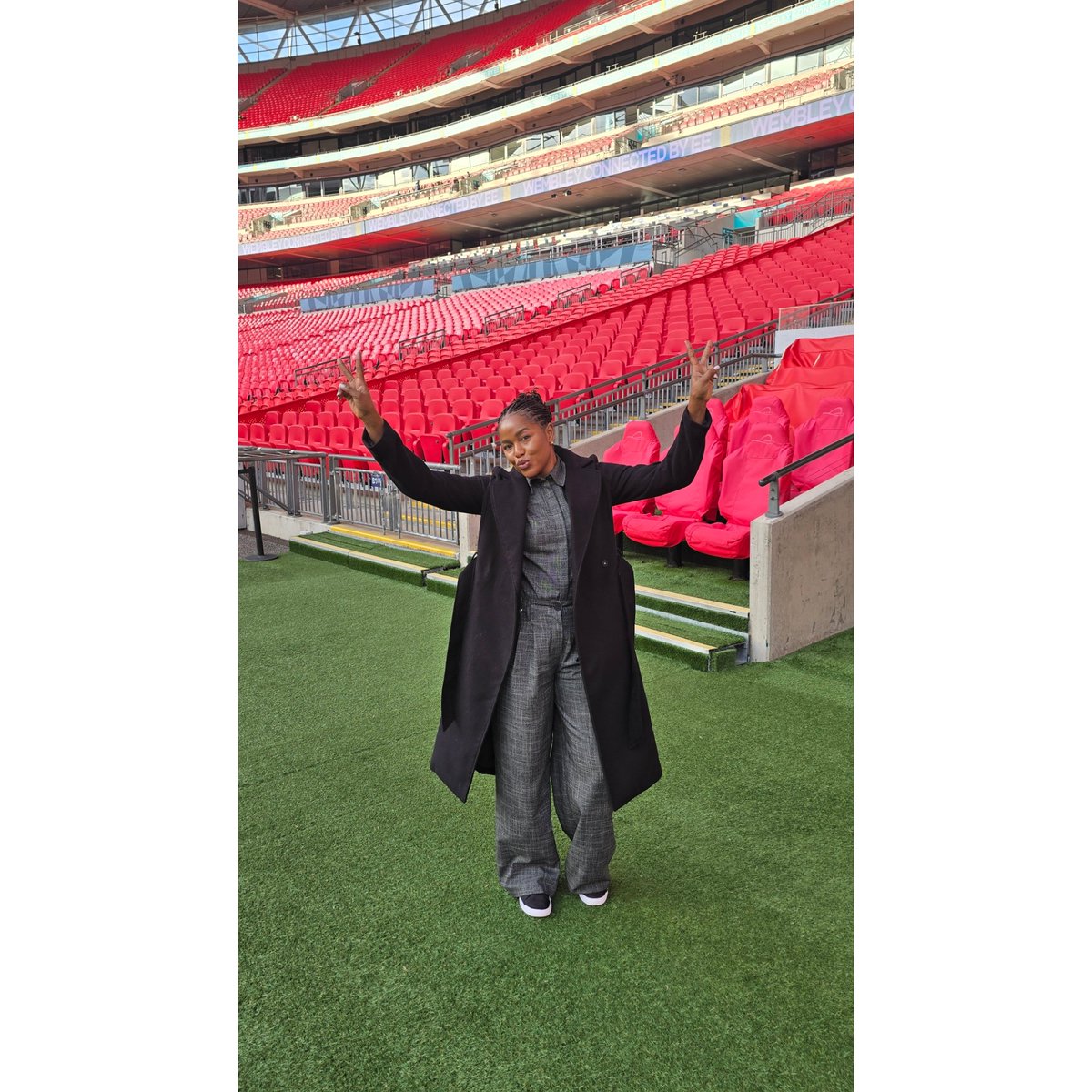 FLIRSH FLAVIA OKETCHO tweet media