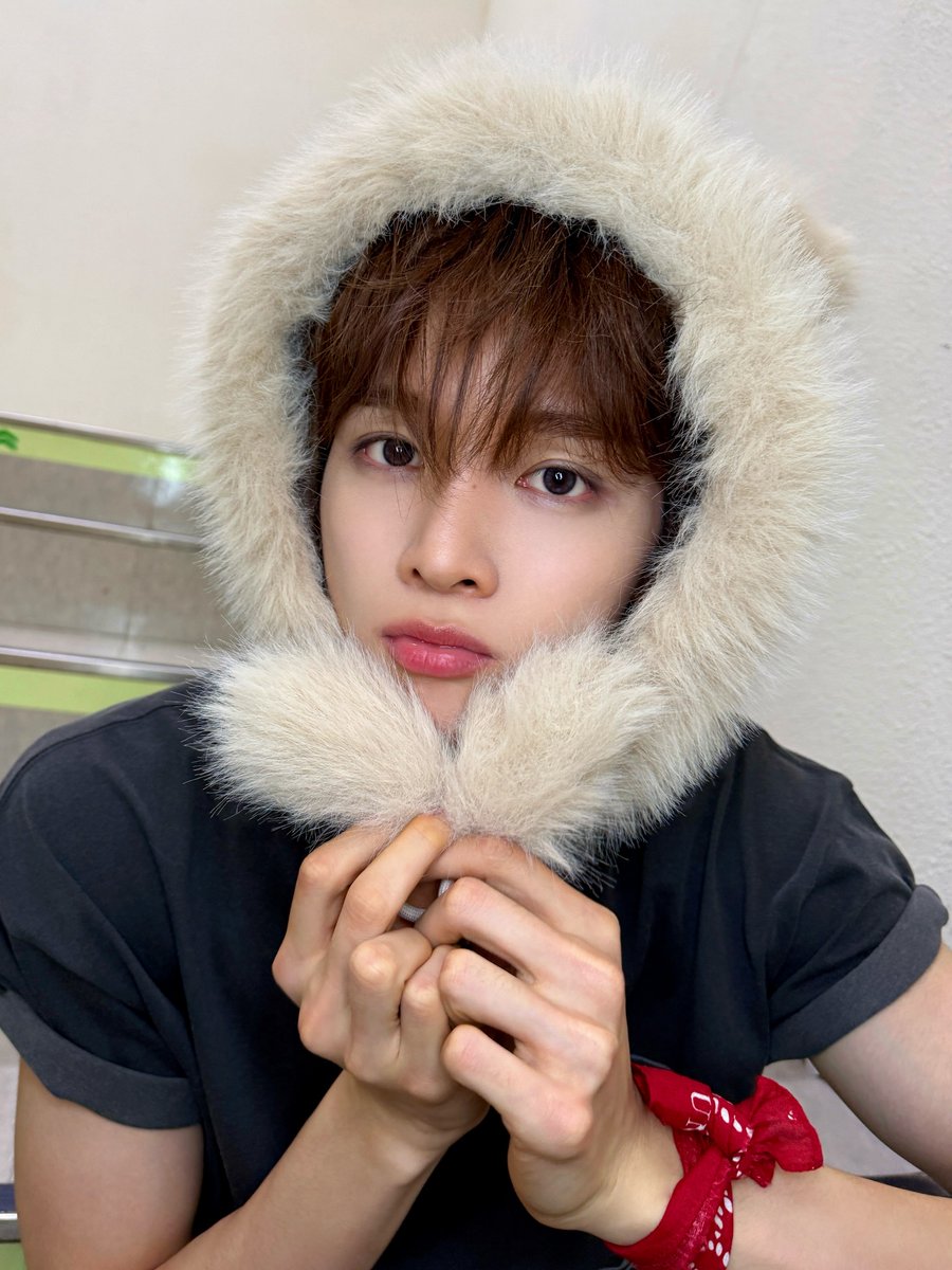 ginam913's tweet photo. 라이징 라우드 너무 고생했다🥹🧡🧡 https://t.co/fSrASoHwEi