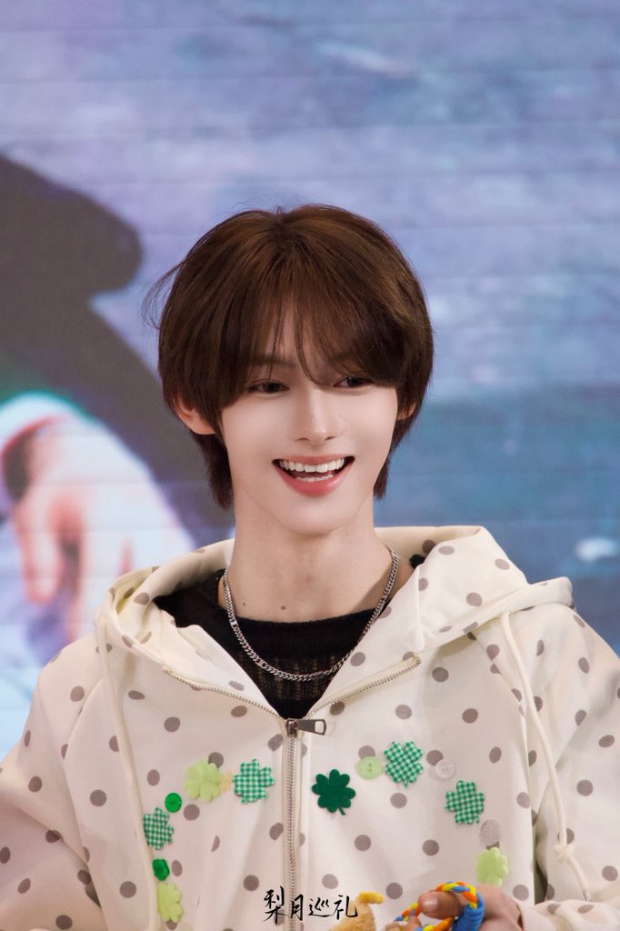 𝐁𝐚𝐞𝐁𝐚𝐞𝐁𝐞𝐚𝐫 tweet media