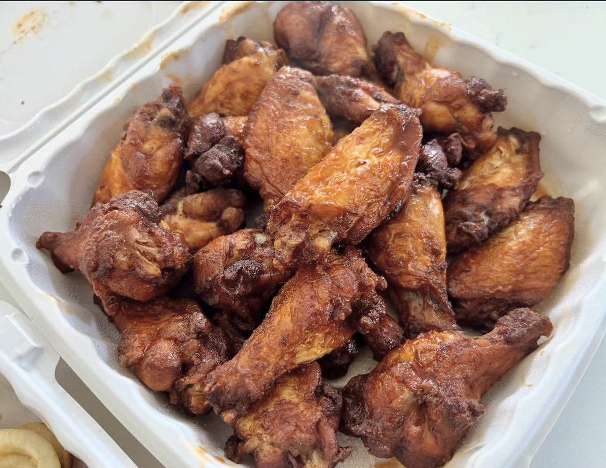 FlanigansFL tweet media