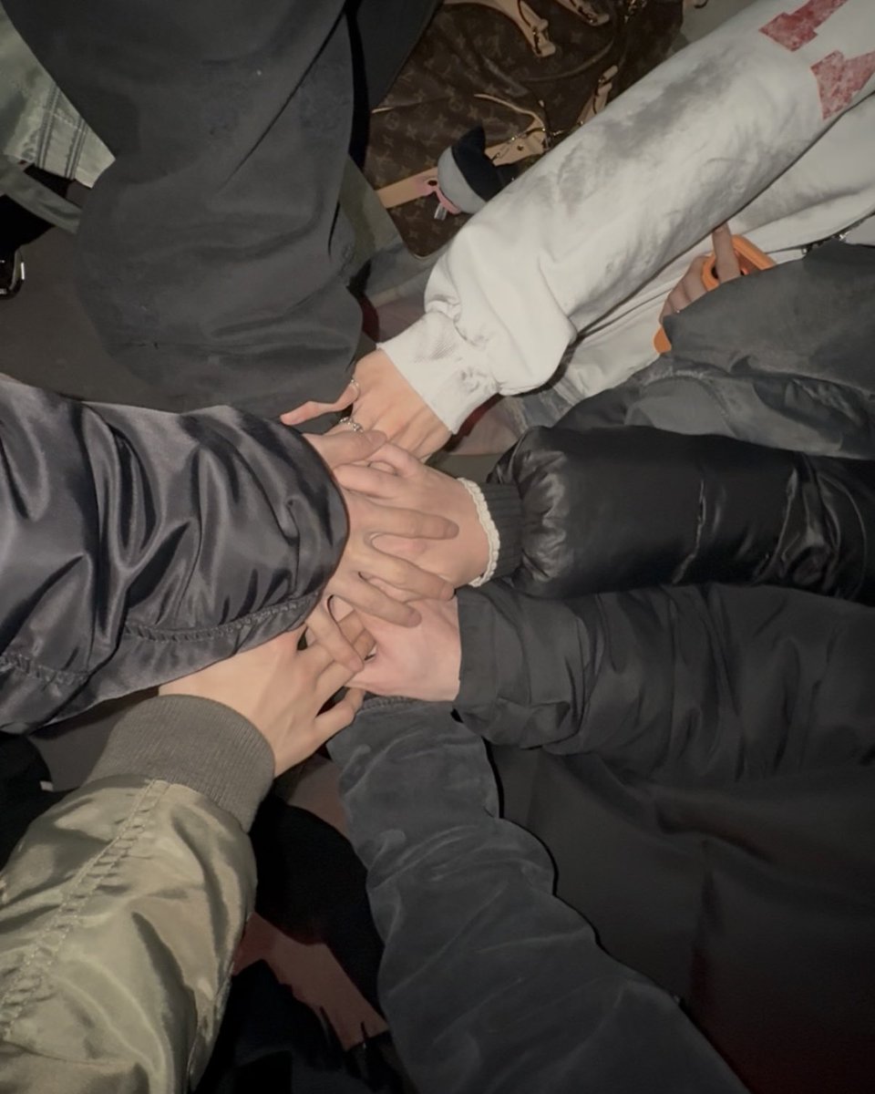 WHIB(휘브) tweet media