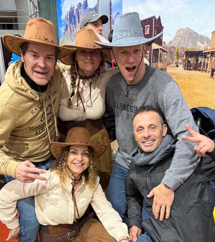 Carlos Checa Carrera tweet media