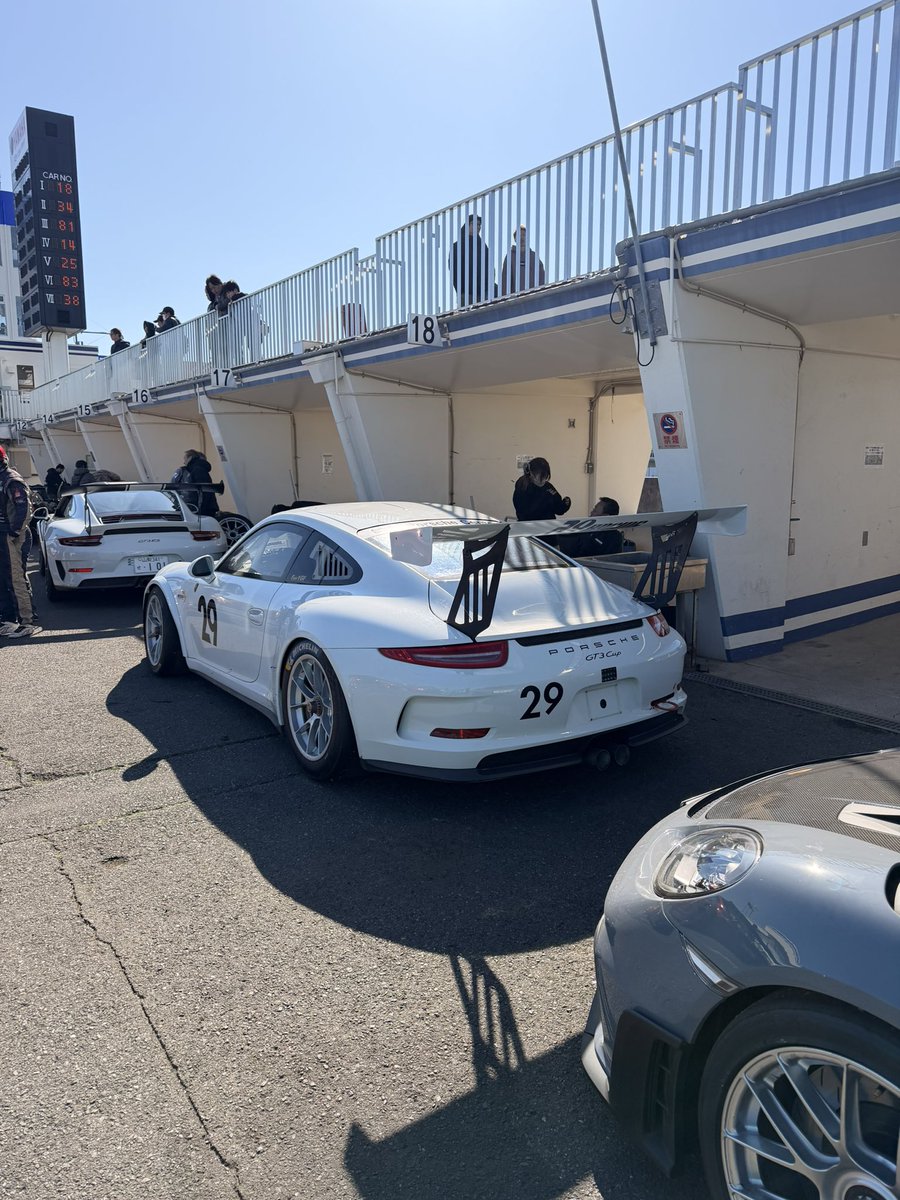 あかがわ tweet media