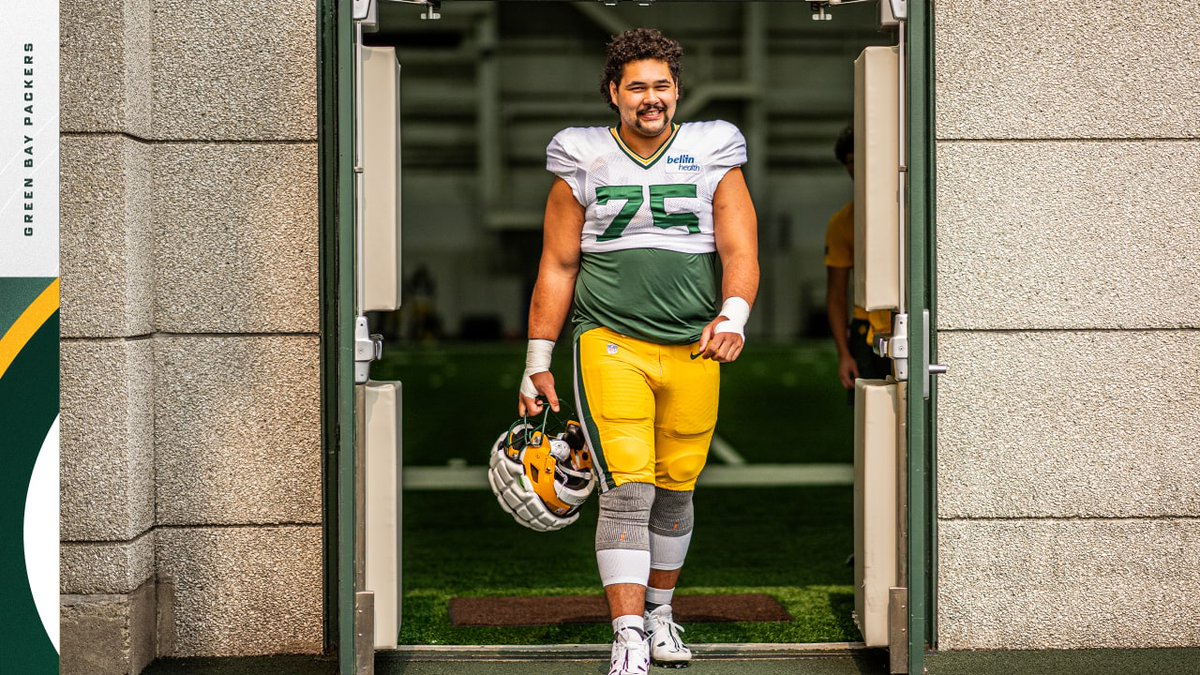 Easton__Butler's tweet image. The Packers resigned OL Sean Rhyan on a three-year, $33 million extension with a max value of $39 million. The deal contains an $11 million signing bonus, per @JFowlerESPN .