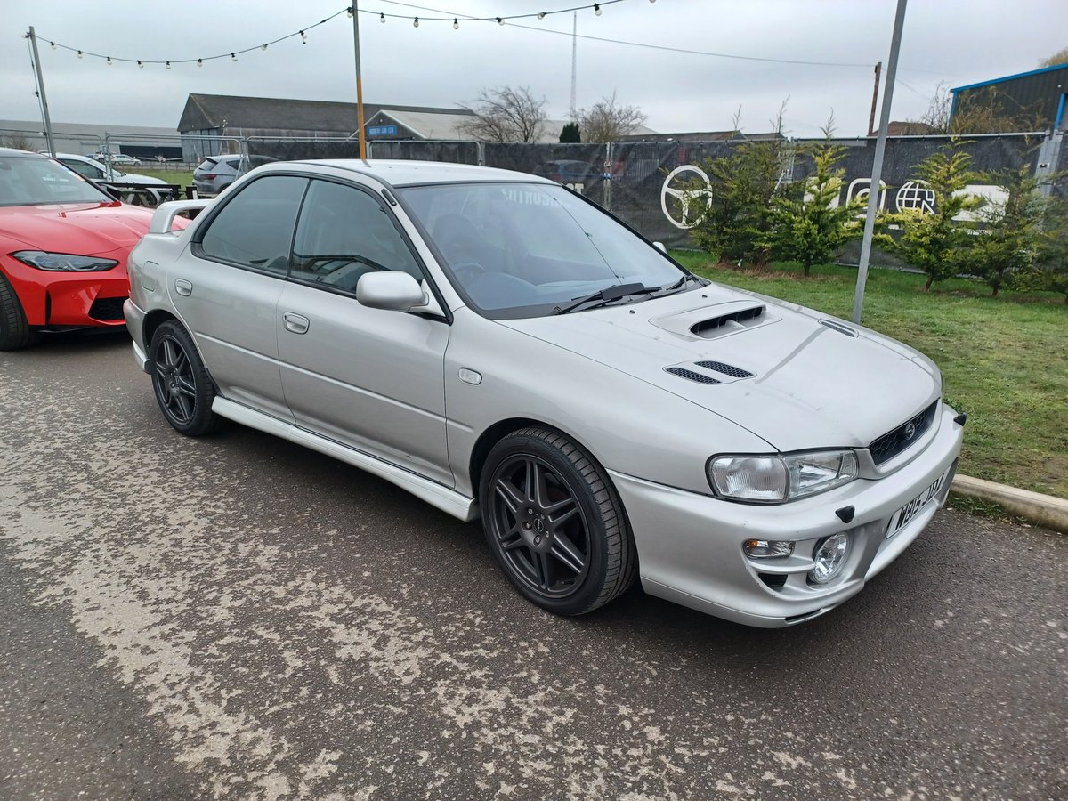 MattTakeThree's tweet photo. After an hour and him rinsing me for food and clobber, a #thread of #carpic from @TheMotoristHub 

We started with rice @kingsofjdm https://t.co/0AQSsG1IZn