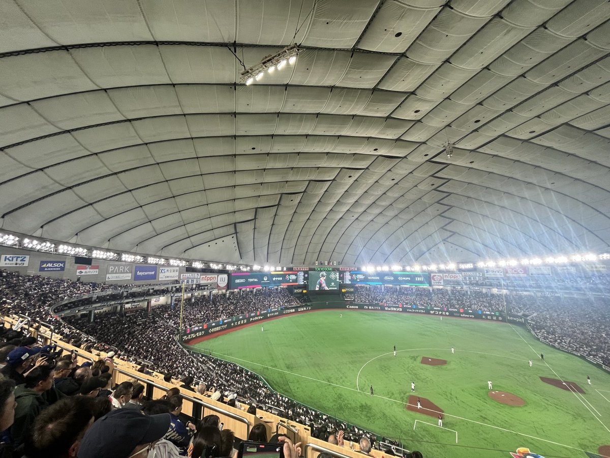 k_treca's tweet photo. これまで3試合WBCを観戦していました。
①13年オランダvsキューバ
②23年キューバvsオーストラリア
③26年日本vs台湾

13年はグリエル、ボガーツと将来のスターが沢山いましたがガラガラですね🫨

明日の韓国とオーストラリアの試合も急遽購入しましたので急いで仕事を終わらせなければ…！！🔥 https://t.co/QmNR9CqkGe