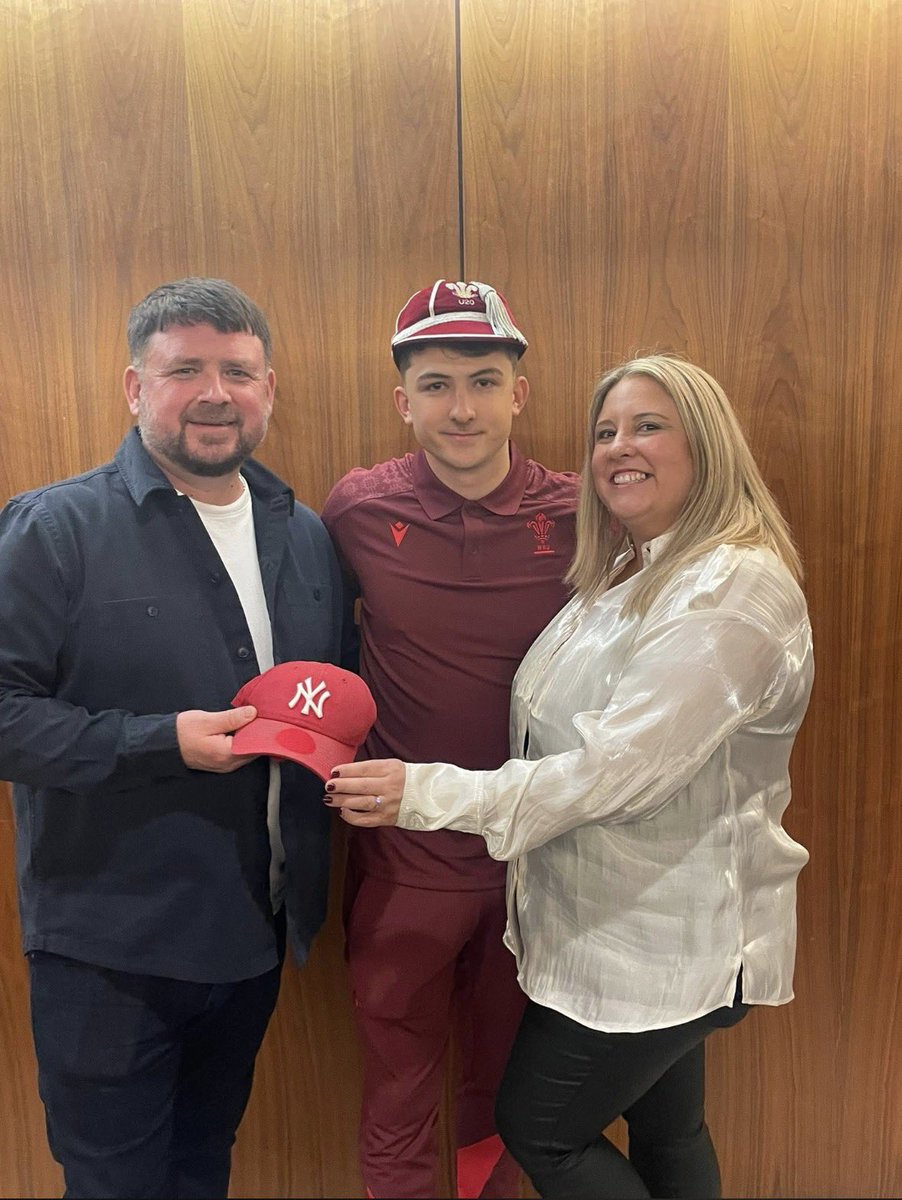 Caerphilly RFC Youth tweet media