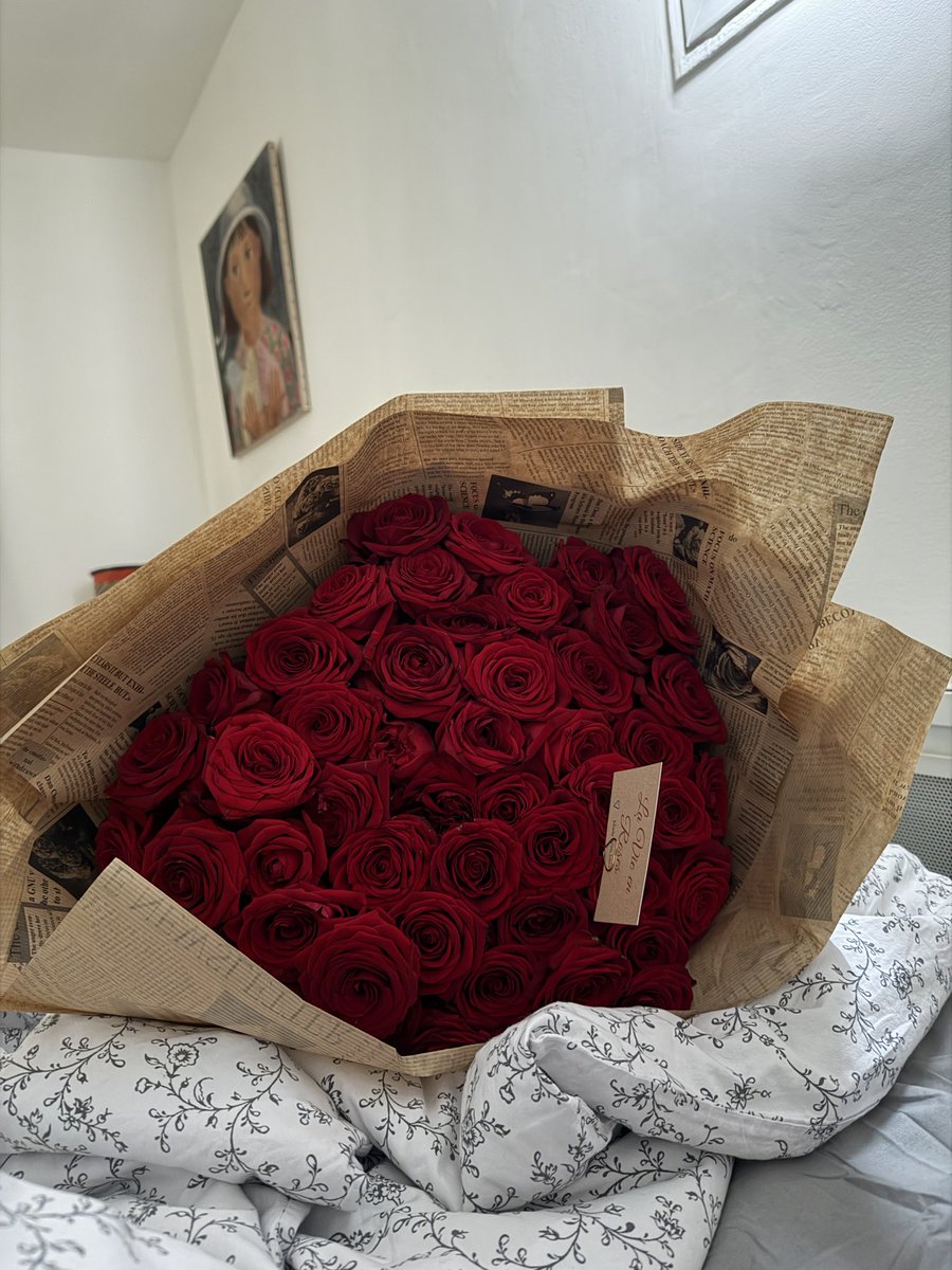 Dana • 🌸 tweet media