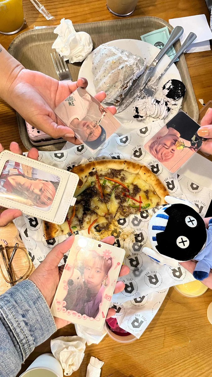 🍖 tweet media