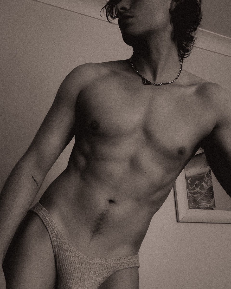 daniel abrahall 🕊 tweet media