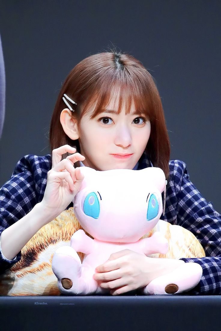 cara 🌸 sakura season! tweet media