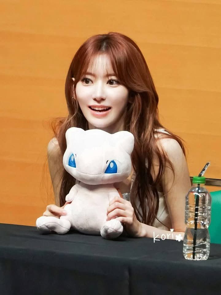 cara 🌸 sakura season! tweet media