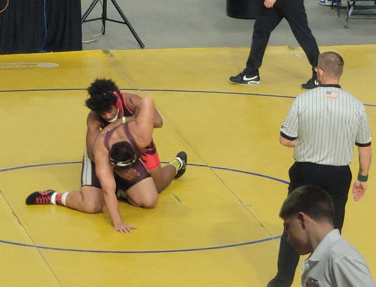 Bentley Bisons=Jelani Bentley & Ari Bentley tweet media