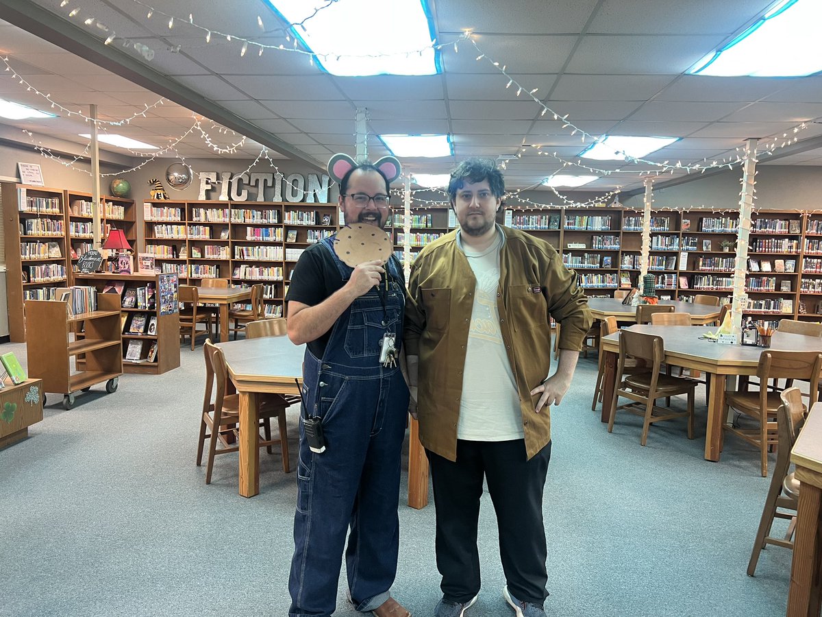 DISDlibraries_'s tweet photo. BMcDaniel students and staff had an absolute blast celebrating Read Across Denison with some seriously fun dress-up days! 

From creative costumes to big smiles in the hallways, the campus was full of school spirit and a love for reading. https://t.co/SQhM7vZBM1