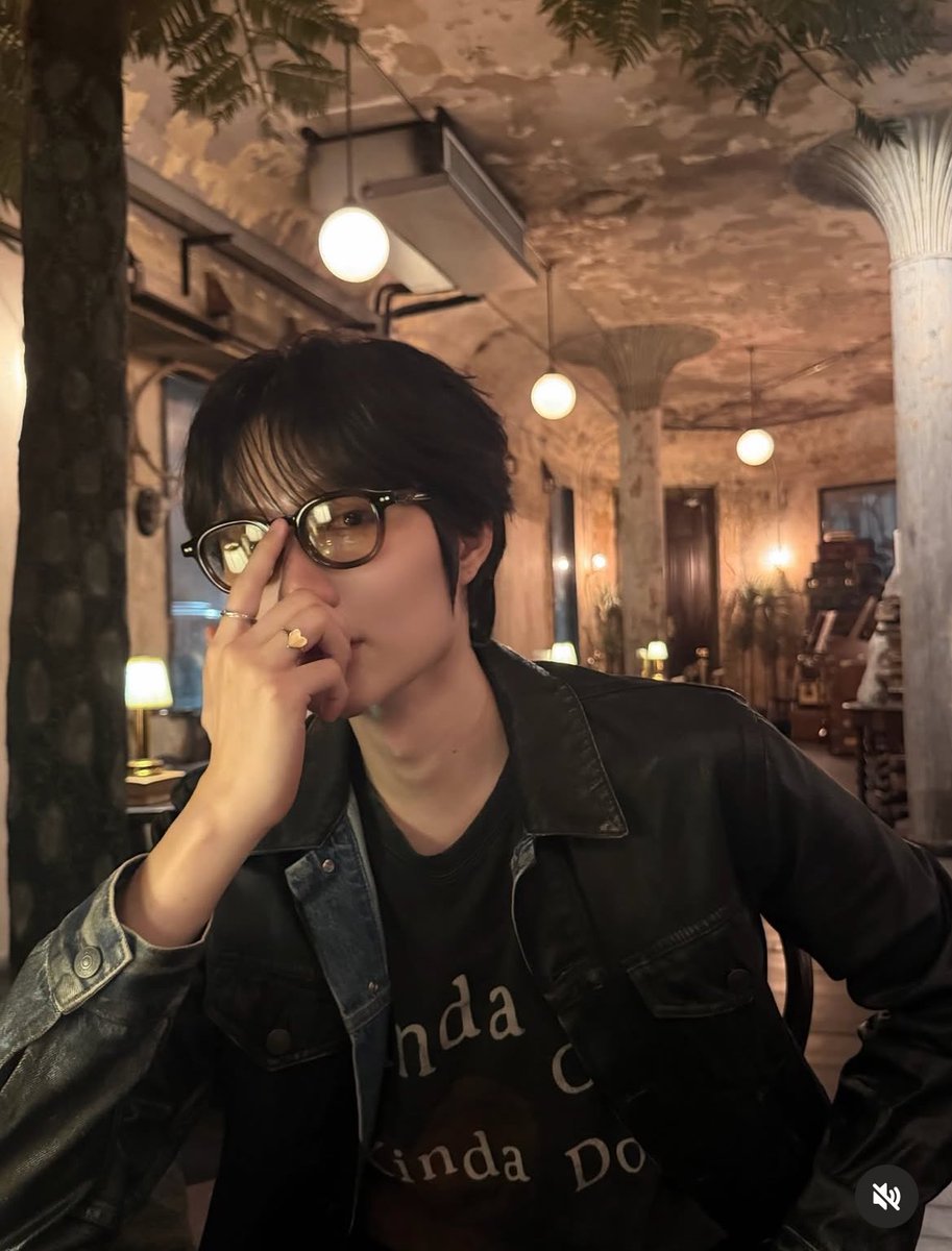 HE IS WEARING >>>THE<<< RING