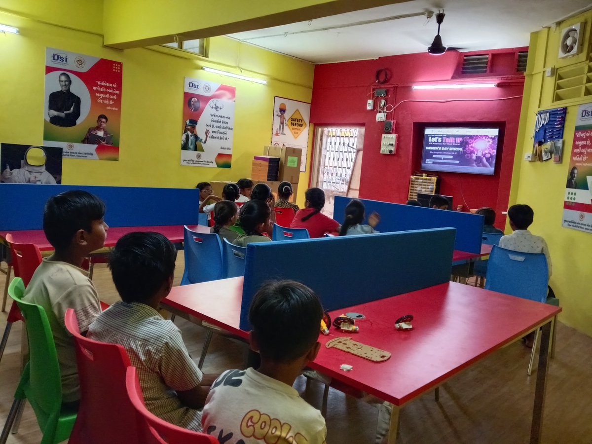 IPLABAMRELI's tweet photo. #happyWomensDay2026
The participating young students eagerly watched the Let's Talk where you learned about successful processes from Theme: She Inspires: #Women & #IP
#IPRAwareness @InfoGujcost
@narottamsahoo @dstGujarat @Punam_Bhargava @pavitshah @cscamreli @directornilesh https://t.co/ZURff9kDHC