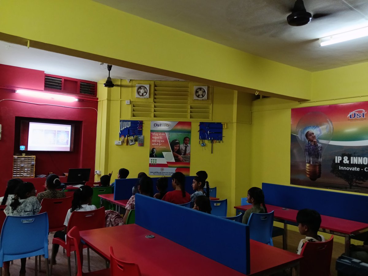 IPLABAMRELI's tweet photo. #happyWomensDay2026
The participating young students eagerly watched the Let's Talk where you learned about successful processes from Theme: She Inspires: #Women & #IP
#IPRAwareness @InfoGujcost
@narottamsahoo @dstGujarat @Punam_Bhargava @pavitshah @cscamreli @directornilesh https://t.co/ZURff9kDHC