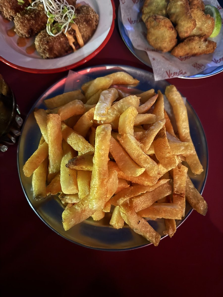 Luti ✨ tweet media