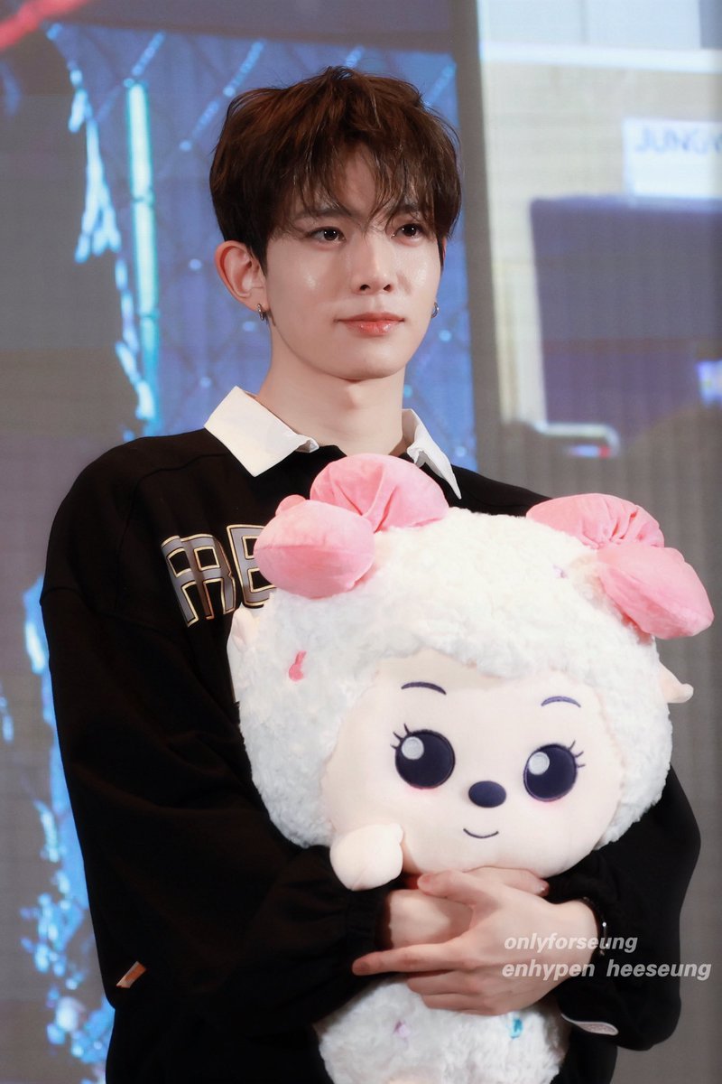 onlyforseung's tweet photo. 260308

#희승 #ヒスン
#HEESEUNG #엔하이픈
#ENHYPEN https://t.co/Zs2uaKLXtN