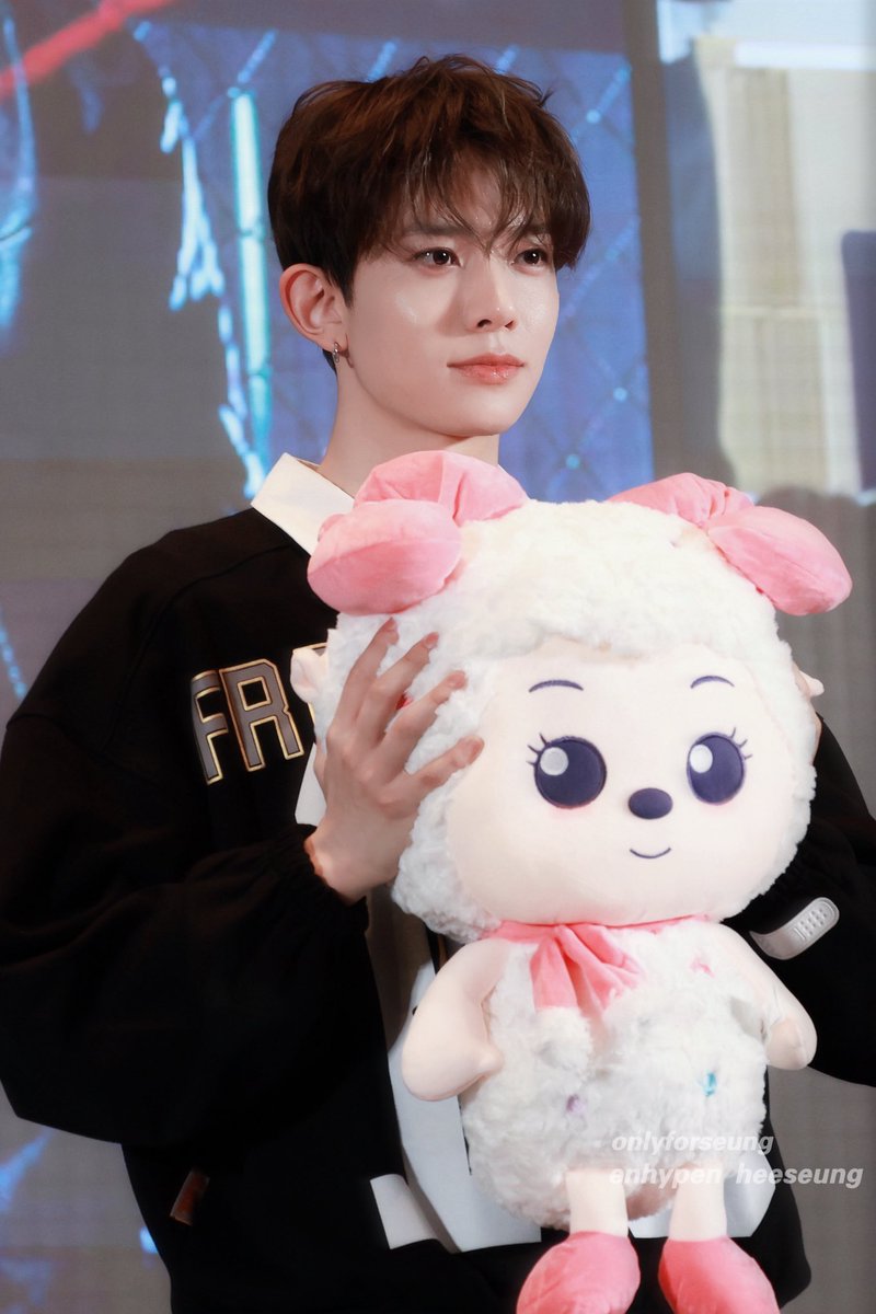 onlyforseung's tweet photo. 260308

#희승 #ヒスン
#HEESEUNG #엔하이픈
#ENHYPEN https://t.co/Zs2uaKLXtN