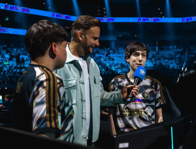 SMICHO15 tweet media