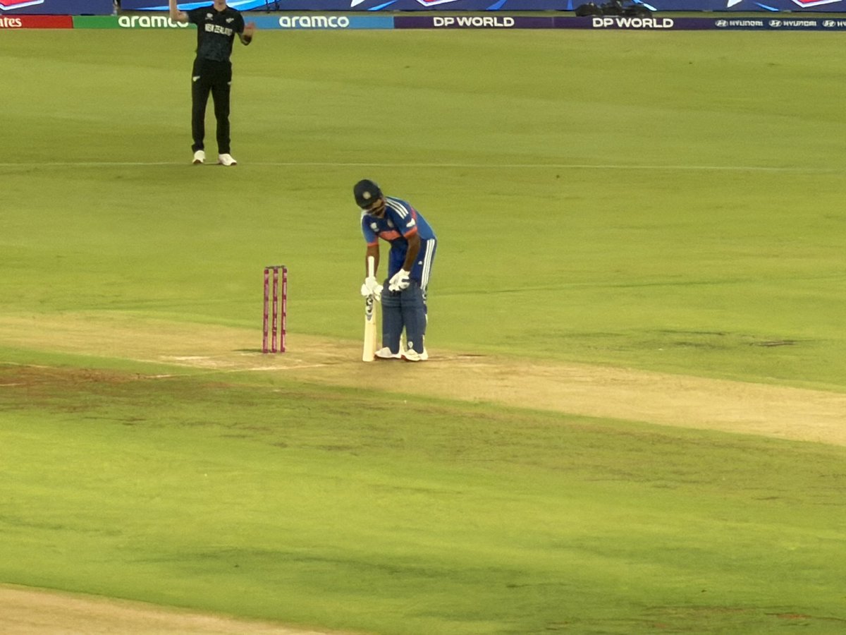 Vimal कुमार tweet media