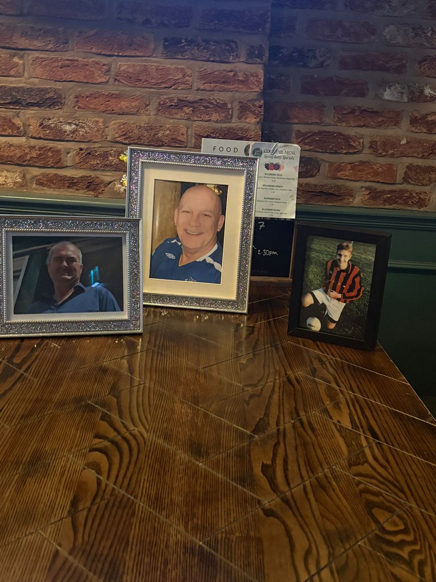 dingwallfc1's tweet photo. 40th Anniversary - not forgetting those Legends no longer with us UTFD https://t.co/CRmbpZR7Nm