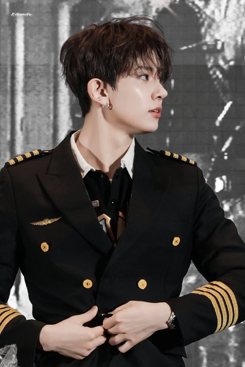 oh my gosh THIS HEESEUNG 😭 #heeseung