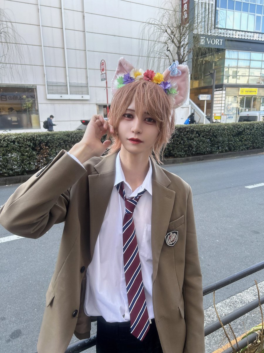 りつ tweet media