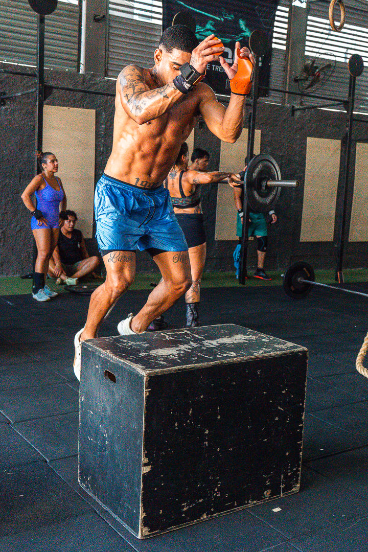 INSTA: iamthh tweet media