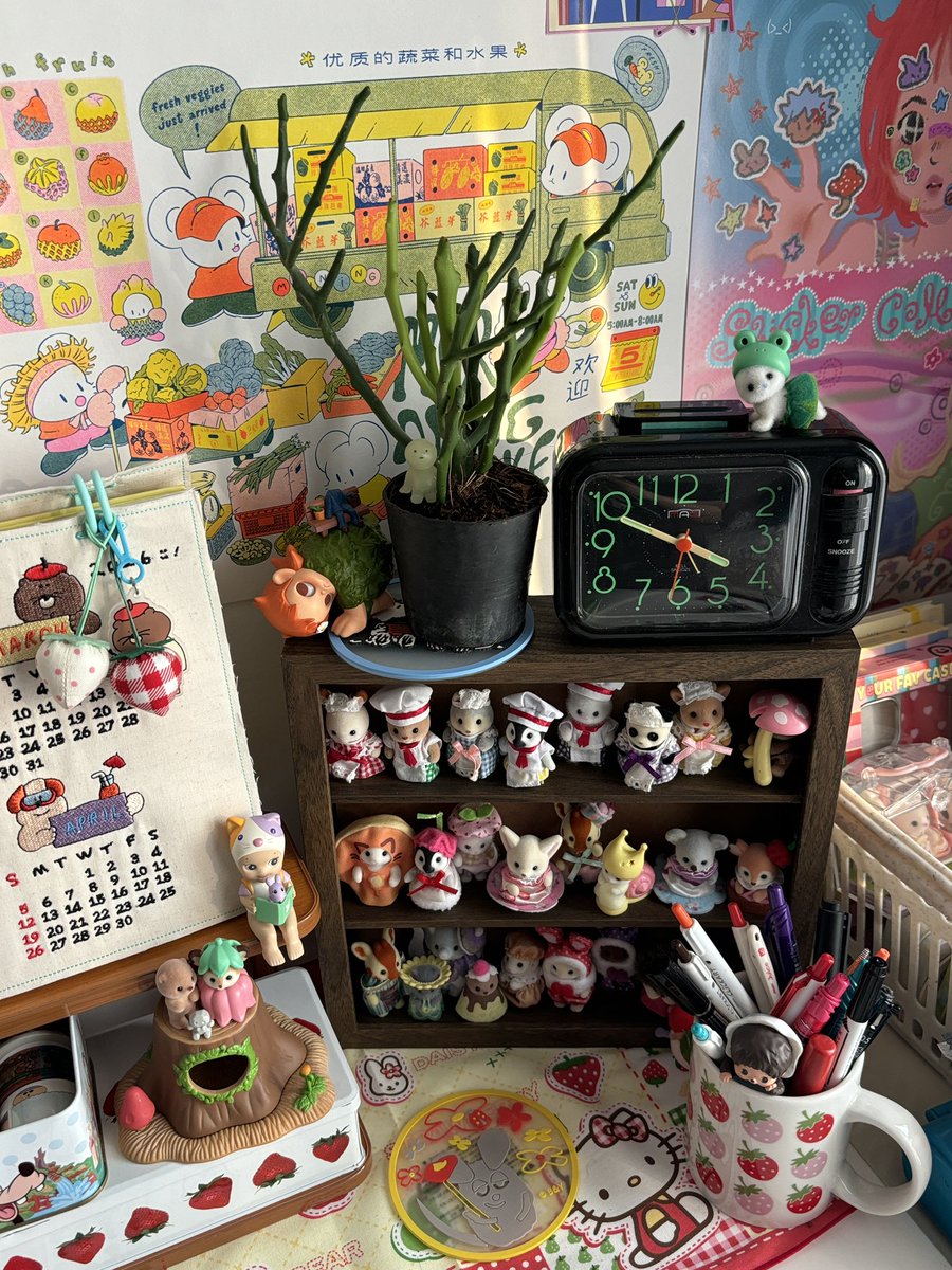 🦫🐞🌳🪵 ✶