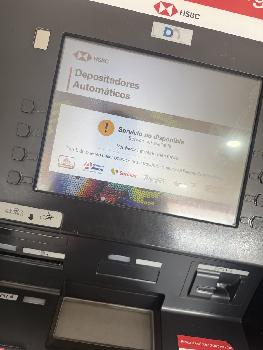 MemoAlvarezBlog's tweet photo. El único banco #HSBC que está disponible en #tuxtlagutiérrez esta así desde ayer, que coraje!!!
@HSBC_MX !!! Pero los intereses si no perdonan por no pagar a tiempo https://t.co/BPi3BNRnNh