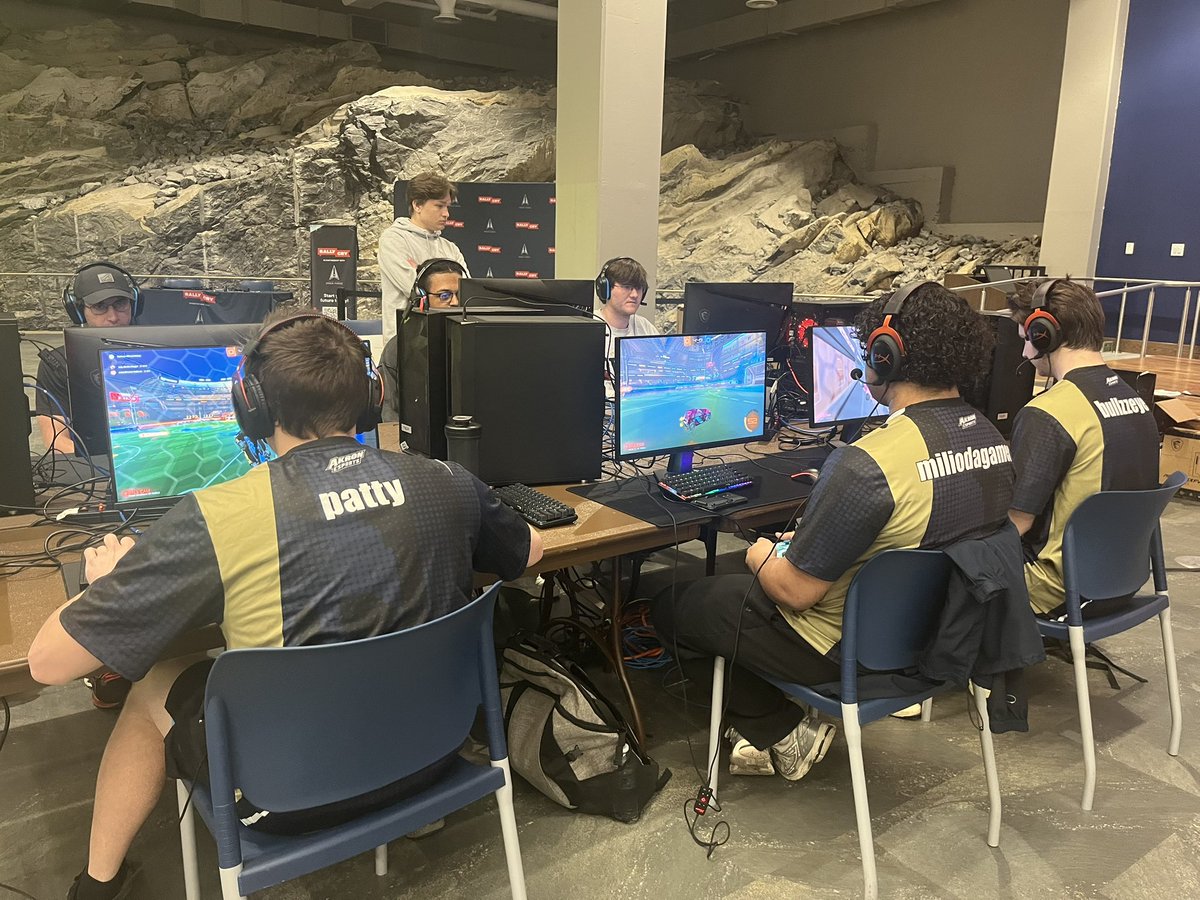 Akron Esports tweet media