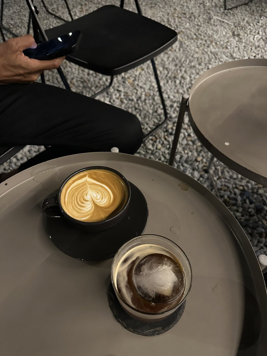 Iwanqais tweet media