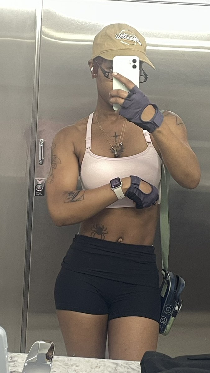 (*´ω`*) tweet media