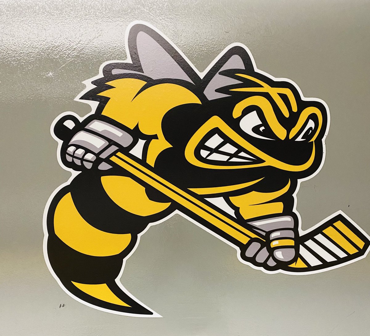 BayshoreFred's tweet photo. The @CityOwenSound #Platers-@AttackOHL have had 21 games v #NewmarketRoyals-@StingHockey decided in OT/SO. #Platers-@AttackOHL are 12 &amp; 9. In 10 of the 21 OT/SO games the GWG scorer advanced to play @NHL. Of note M Giordano &amp; J Kyrou both had 2 GWGs to decide games @NewsBayshore https://t.co/yy9kRWSOUd