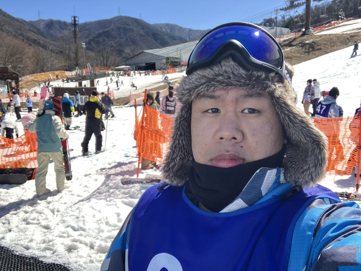 shinnosukeeee7's tweet photo. 最近忙しくて、反動で今週末の休みは信じられないくらい活動してました。
1.週末限界ジャムおじさん🍞(生ドーナツ、ピザ作り)
2.高校時代、寮のあちこちから流れてたレゲエアーティストLIVE🇯🇲
3.初スノボ🏂(ベイマックス感強め)
ちょうど良くバランス取らないとですね。
おやすみなさい💤 https://t.co/fZVC5wAJ2c