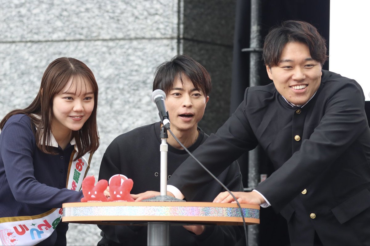 saaya380's tweet photo. 早口言葉選手権
KBCアナウンサー軍団 https://t.co/AyrliZmyz1