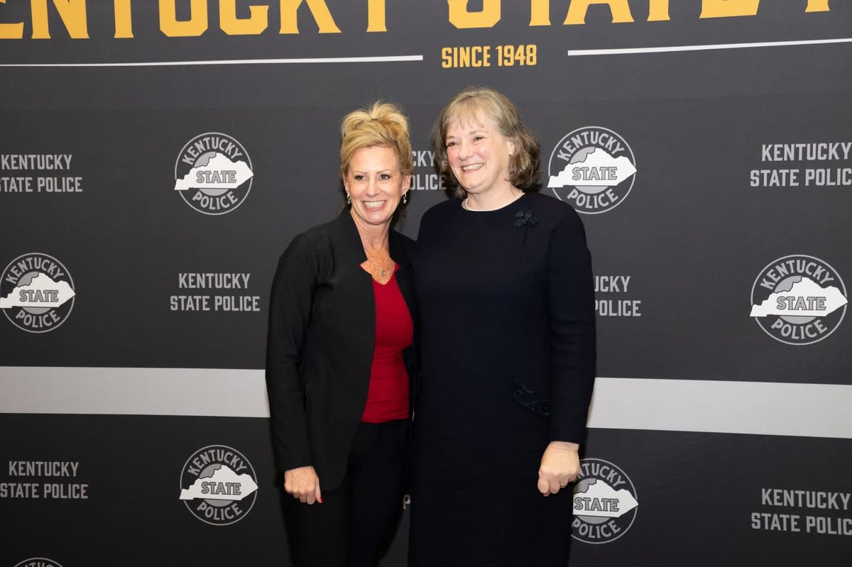 kystatepolice's tweet image. We also honor the trailblazers who paved the way and continue to inspire the next generation of leaders within our agency. Your commitment, professionalism, and service make a difference every single day. #WomensHistoryMonth #KentuckyStatePolice (3/3)
