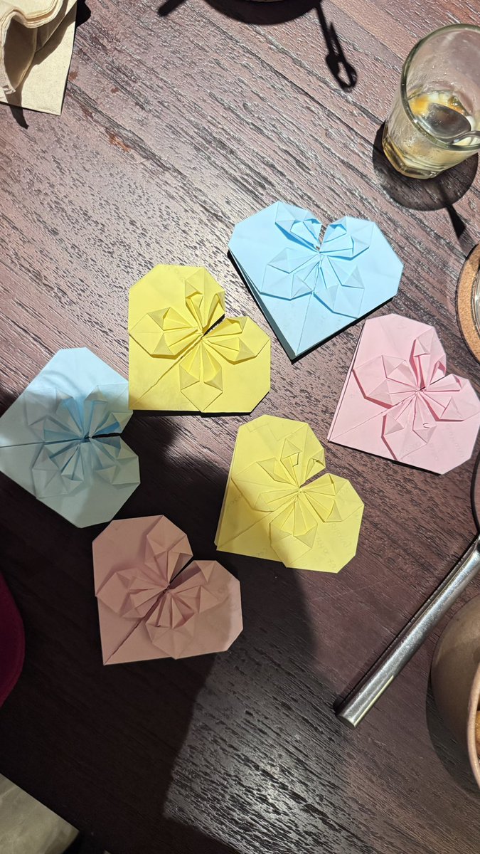 Aurellia tweet media