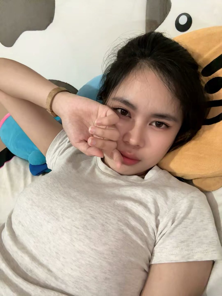 wopyuuu_ tweet media