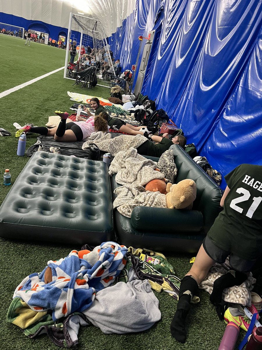 Coach Lovett tweet media