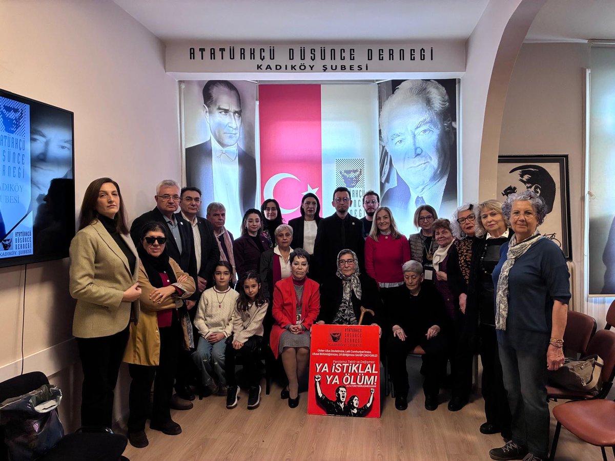 ŞEHİT ANALARININ DESTANI nethaberler.com/haber-sehit-an…