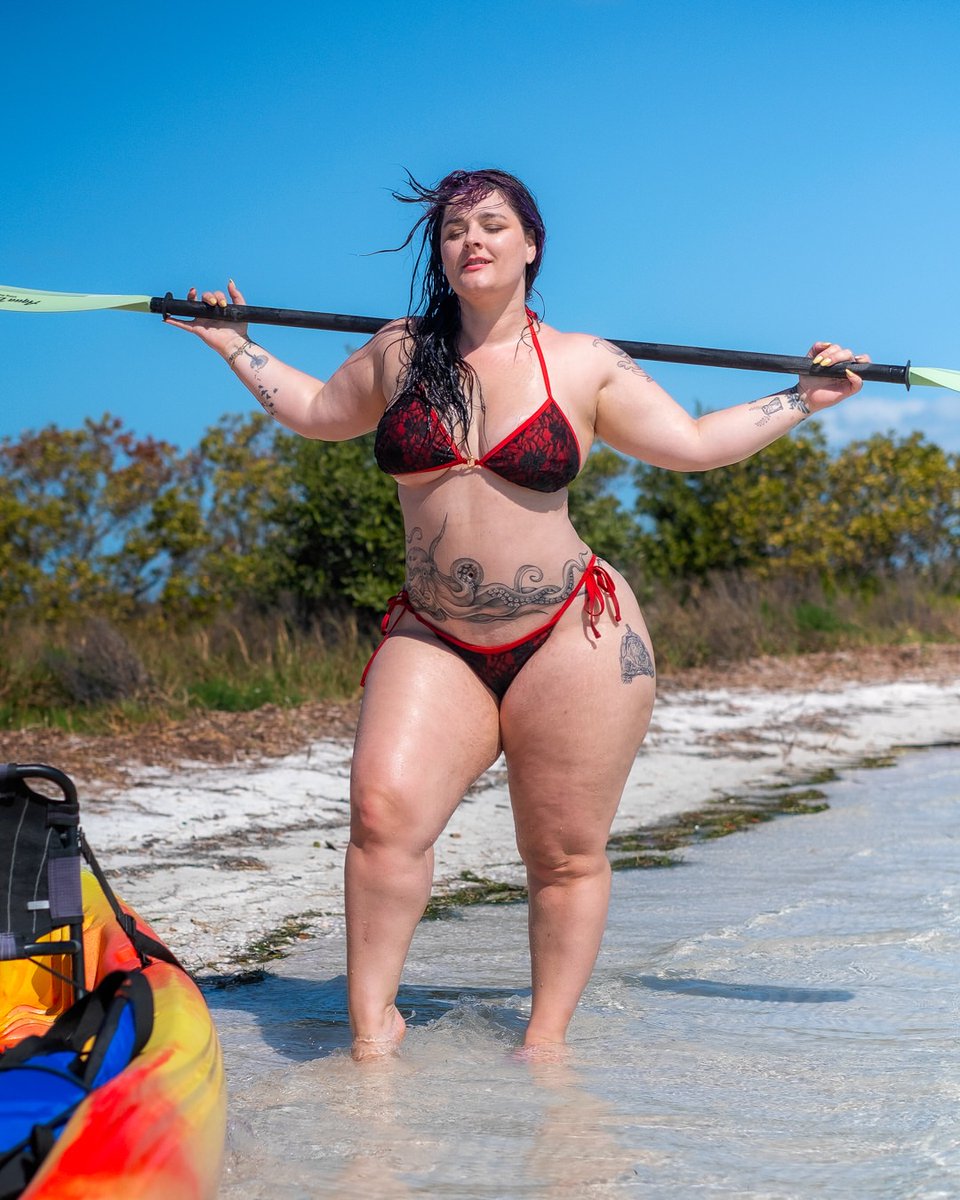 PlusSizeHub_2's tweet photo. Sara Lyn Chacon https://t.co/a8KAgJzuNc