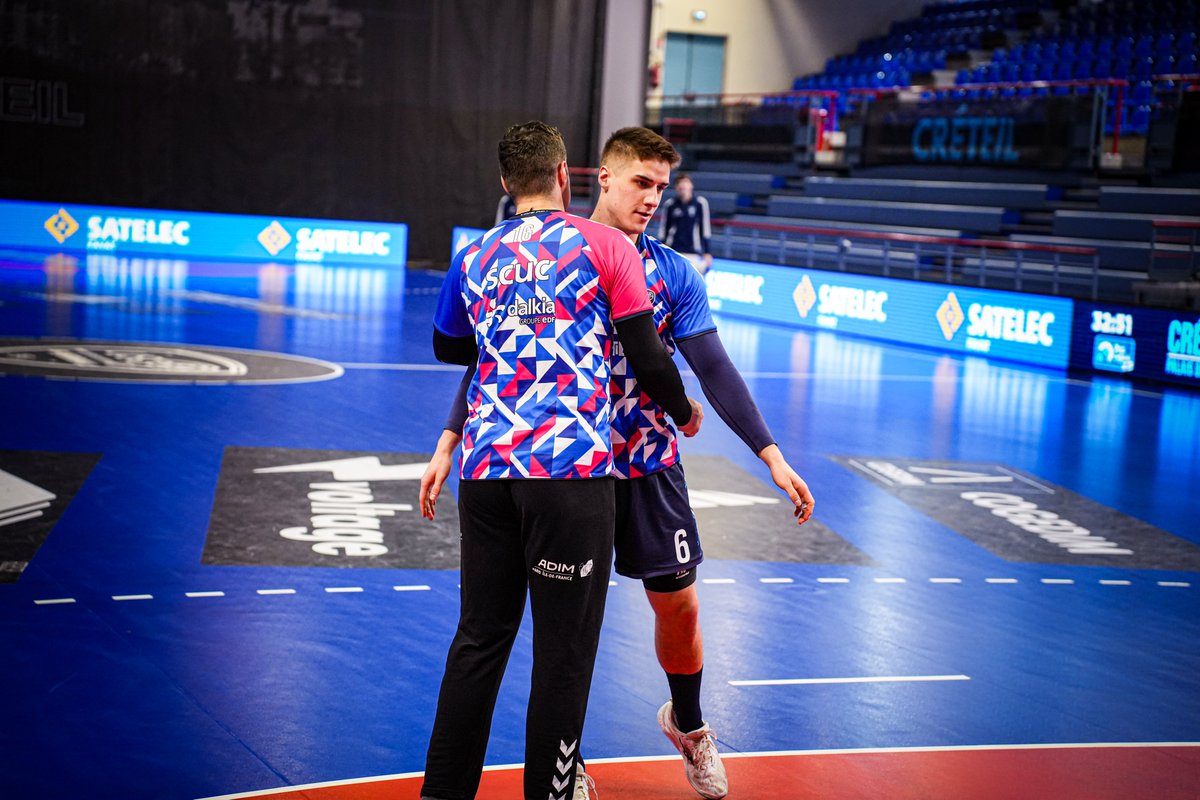 US Créteil Handball 🐏💙 tweet media