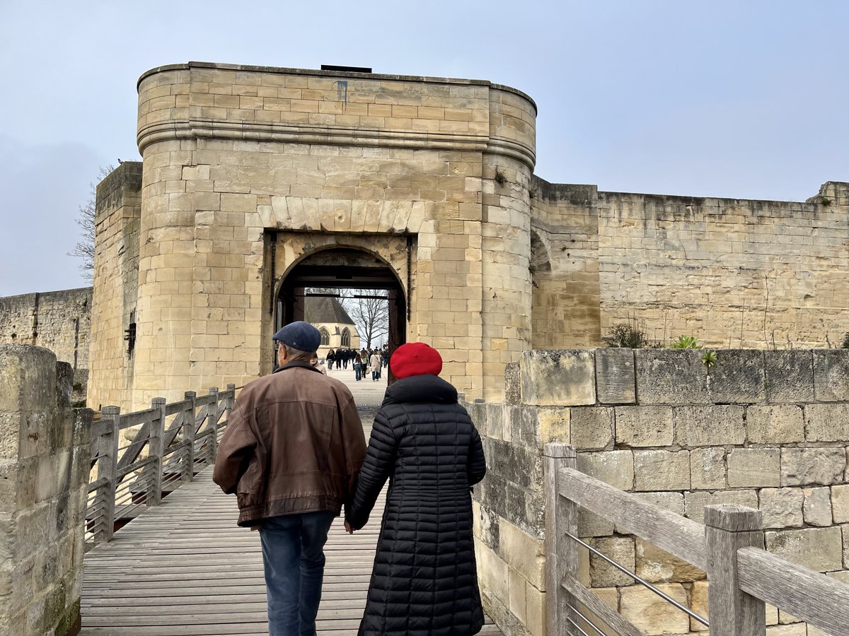 The Sato Lab (Kei Sato) tweet media