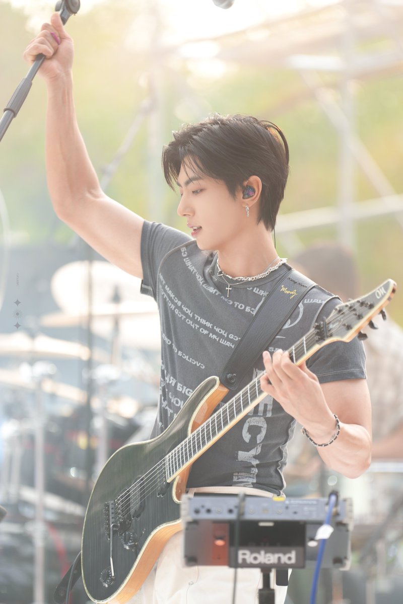 リン 👽 tweet media