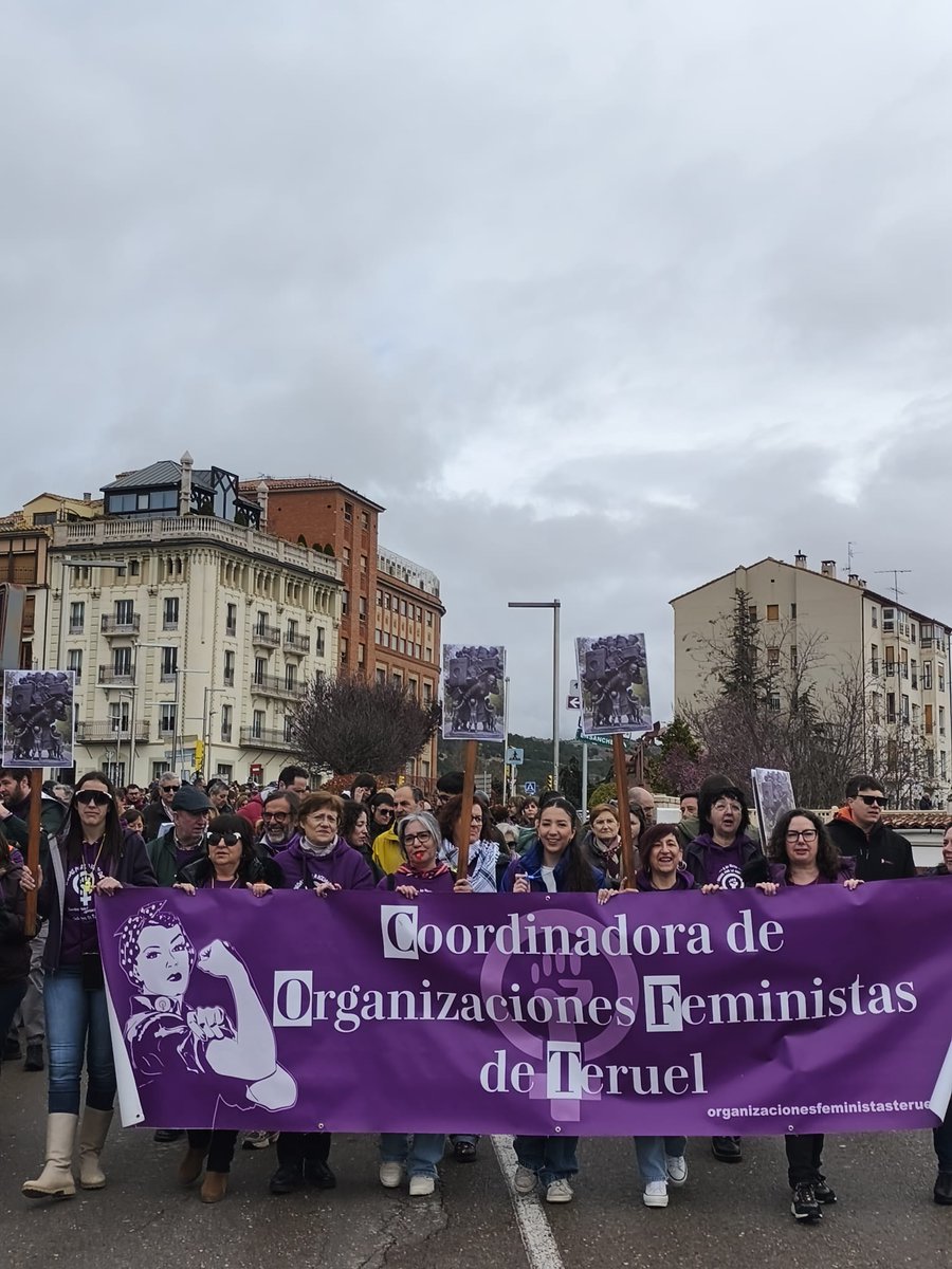 <a href="/Sonieta_Garcia/">Sonia García</a> <a href="/pina_lasheras/">Manuel Pina Lasheras</a> <a href="/FIccooAragon/">CCOOIndustriaAragon</a> <a href="/FSSCCOOAragon/">FSS-CCOO Aragón</a> <a href="/FscAragon/">FSC-CCOO-ARAGÓN</a> <a href="/CCOOHabitat_AR/">CCOO del Hábitat de Aragón</a> <a href="/feccooaragon/">CCOOEnseñanzaAragón</a> <a href="/SaludCCOOAragon/">Salud Laboral y M. Ambiente CCOO Aragón</a> 📸 #teruel #8M2026 ?#ccoo