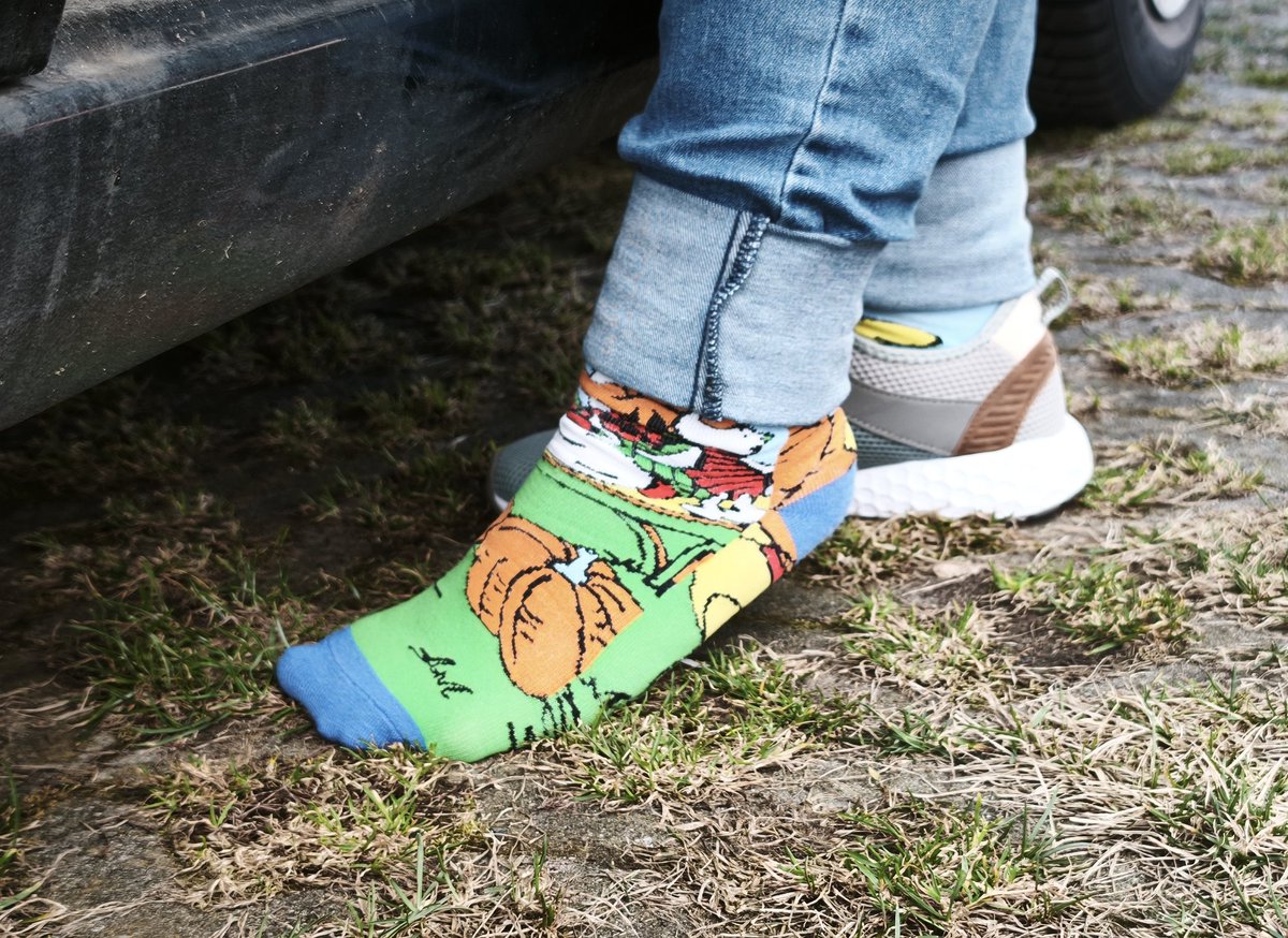 socks_sneakers's tweet photo. These socks are sooo cute 😍😍😍😍

#socks #socken #buntesocken #colorfulsocks #sockenfetisch #socksfetish #girlsocks #socksgirl #dirtysocks #smellysocks #sweatysocks https://t.co/Omc0Q93egJ