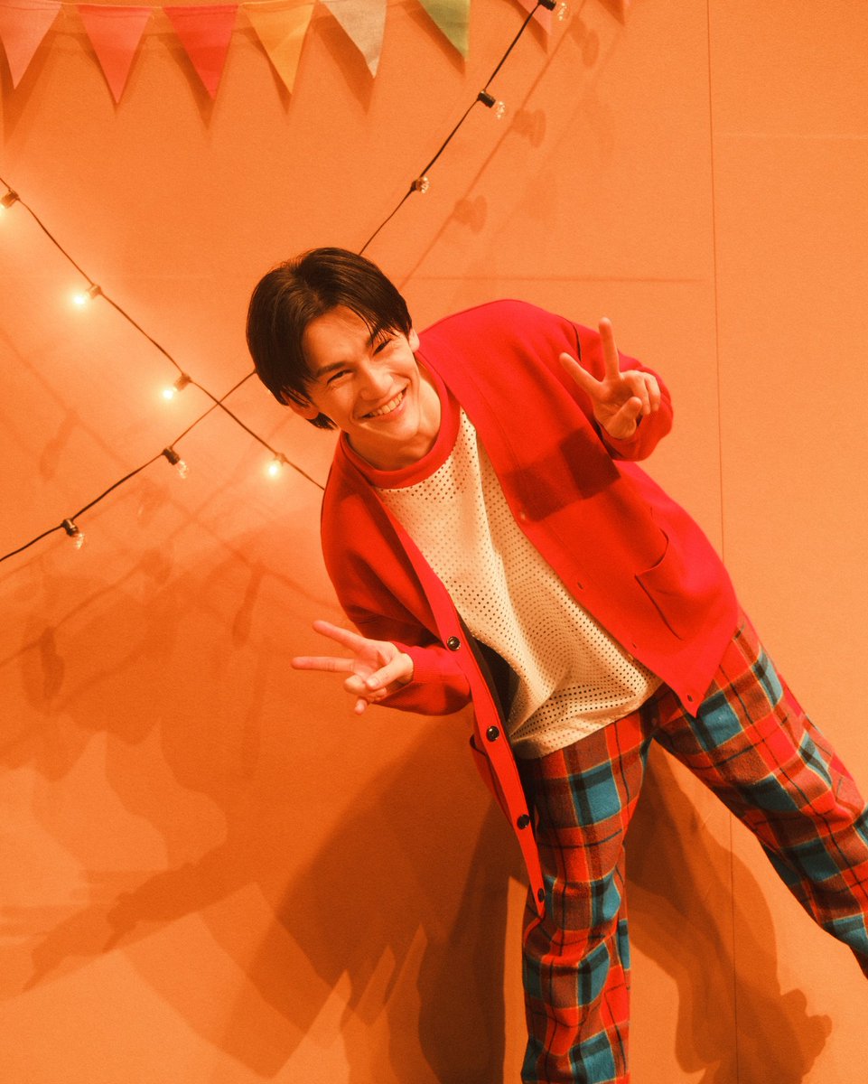 Perth | パース・ナクン tweet media